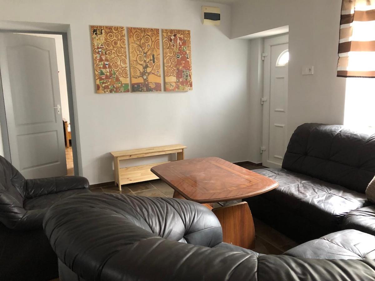 Harom Tarka Macska Apartmanok Sárospatak Zewnętrze zdjęcie