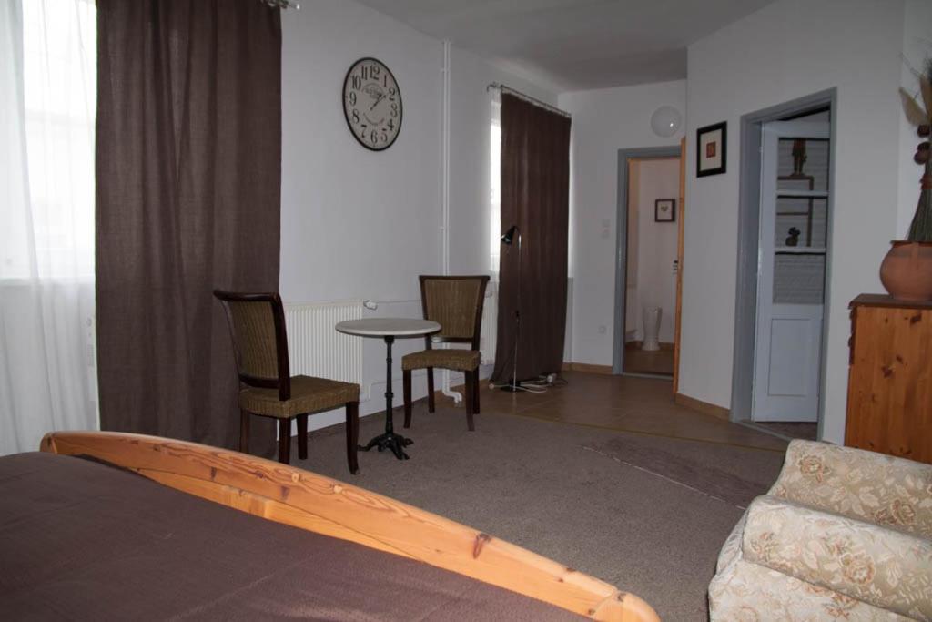 Harom Tarka Macska Apartmanok Sárospatak Zewnętrze zdjęcie