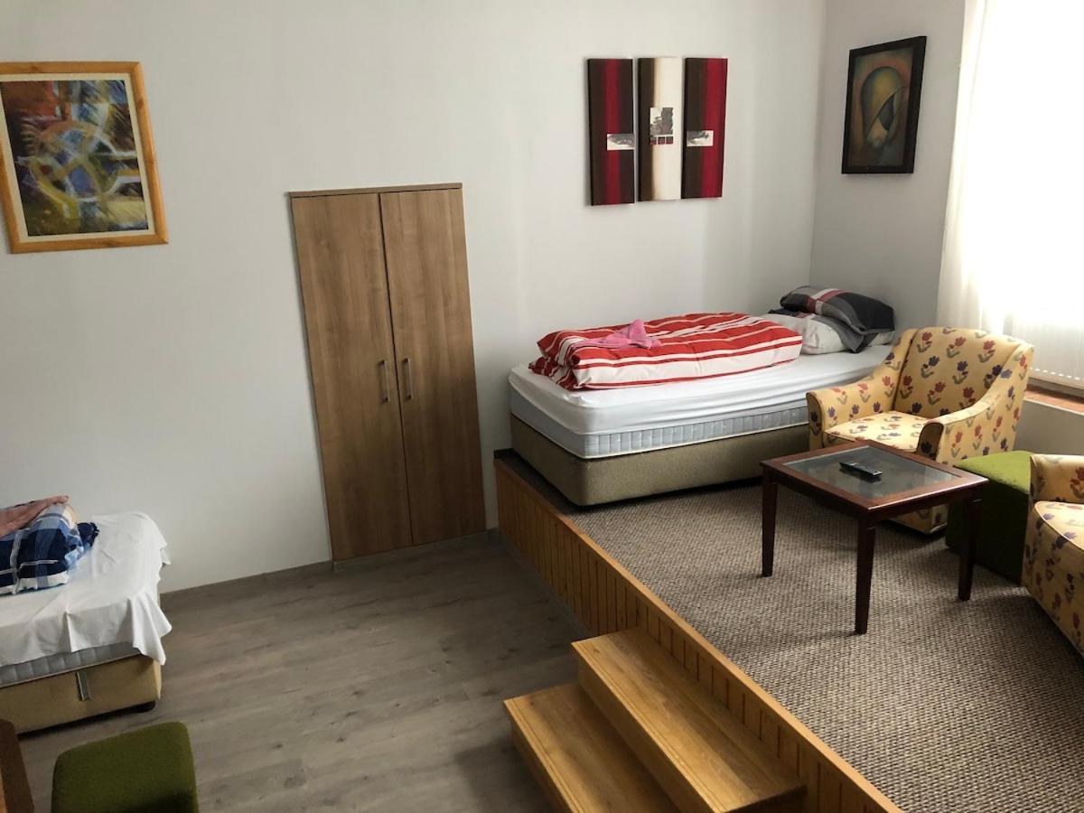 Harom Tarka Macska Apartmanok Sárospatak Zewnętrze zdjęcie